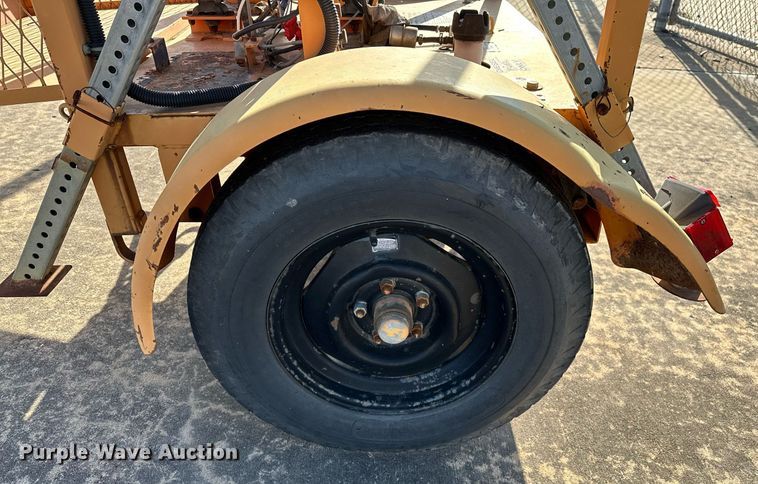 image for item LR9686 Amida DLB15-FA-GK  arrow board