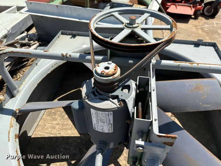 image for item LR9707 Windmaster  fan