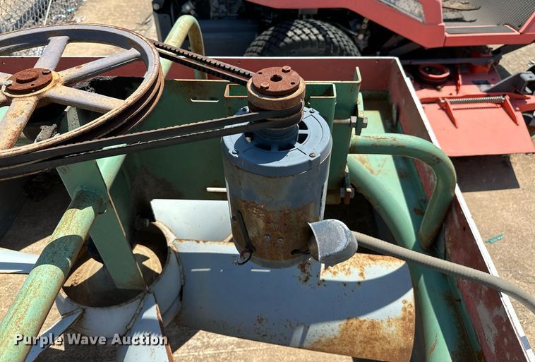 image for item LR9708 Windmaster  fan