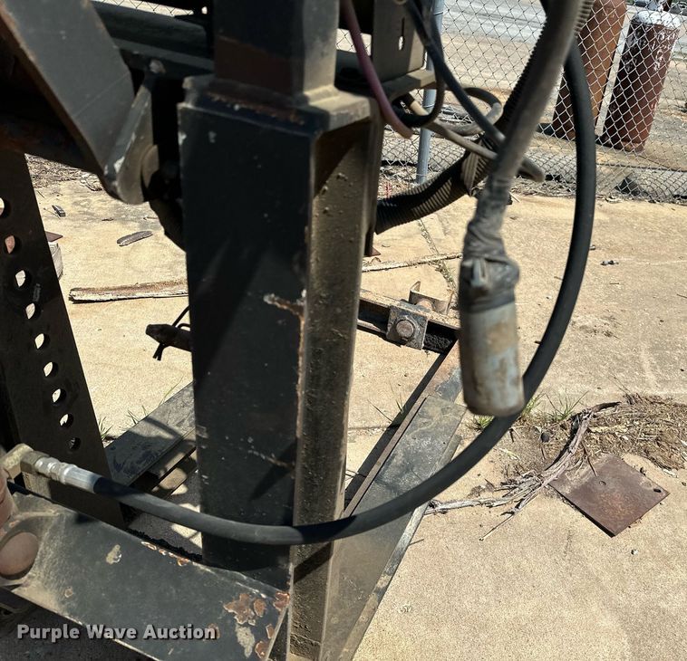 image for item LR9710 Snow plow mount