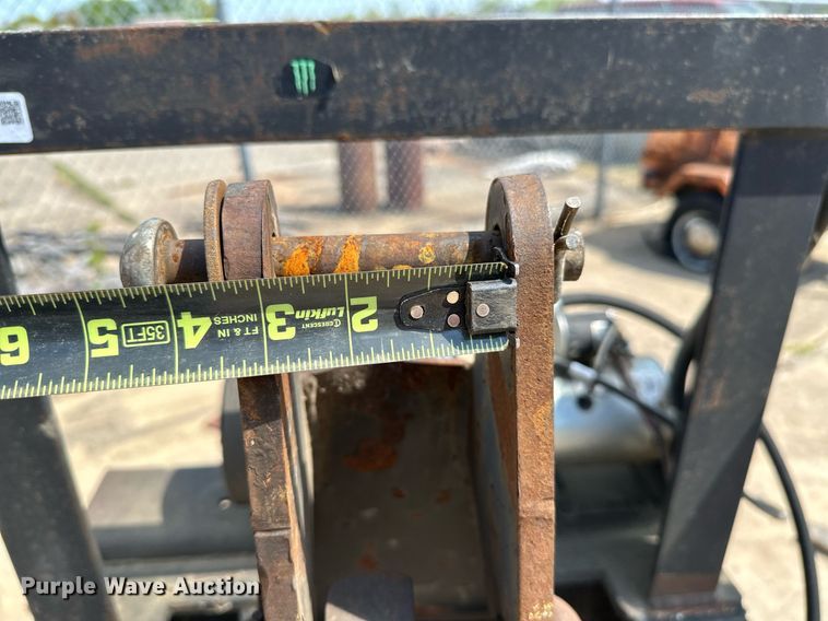 image for item LR9710 Snow plow mount