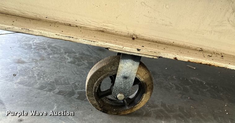 image for item LR9713 Shop built  air compressor