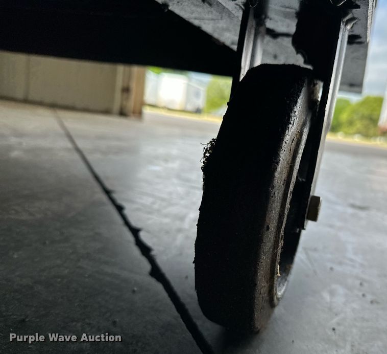 image for item LR9713 Shop built  air compressor