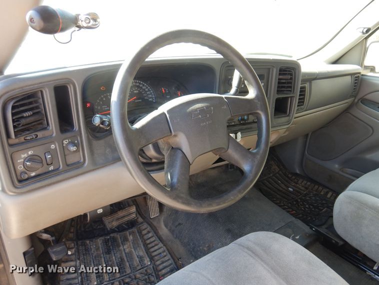 image for item LT9609 2005 Chevrolet Tahoe  SUV