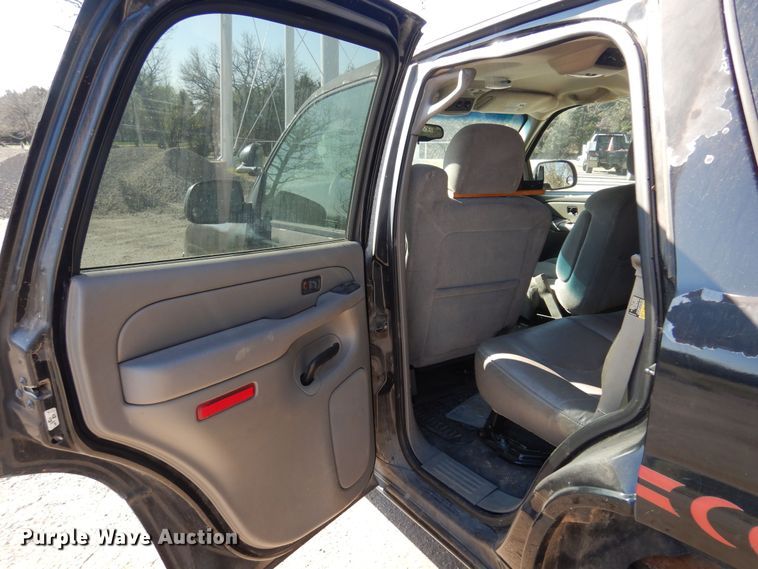image for item LT9609 2005 Chevrolet Tahoe  SUV