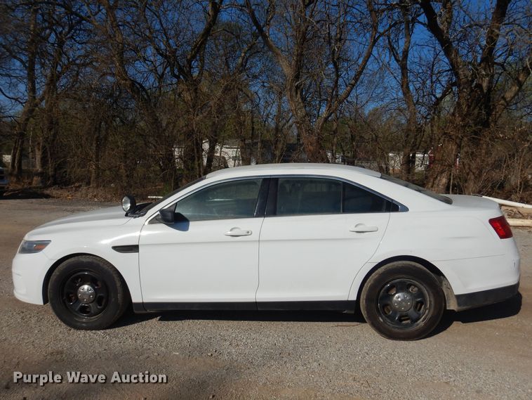 image for item LT9610 2015 Ford Taurus Police Interceptor
