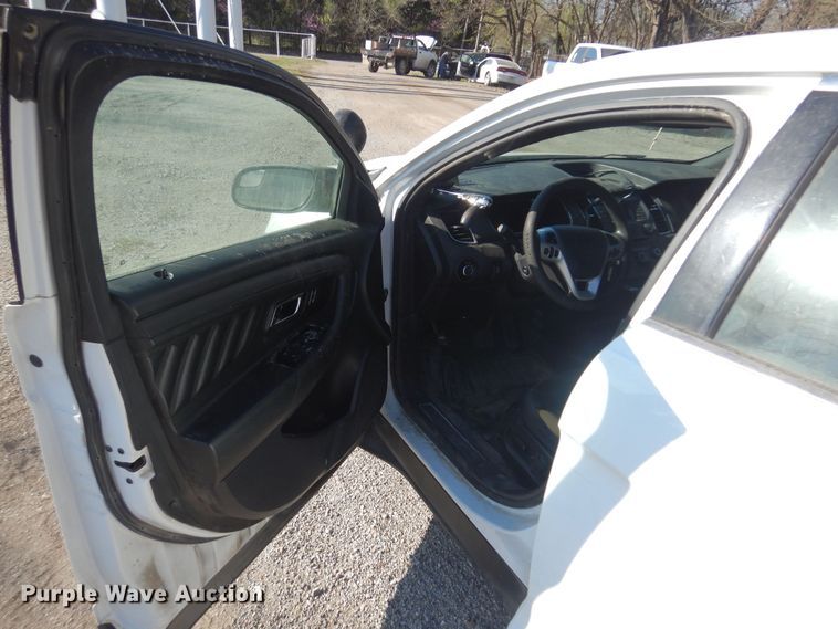 image for item LT9610 2015 Ford Taurus Police Interceptor