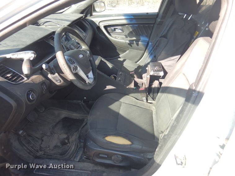 image for item LT9610 2015 Ford Taurus Police Interceptor