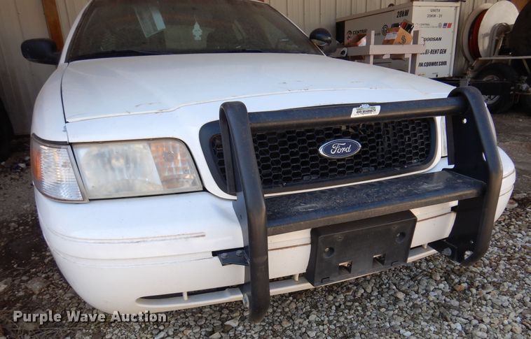 image for item LT9612 2008 Ford Crown Victoria Police Interceptor