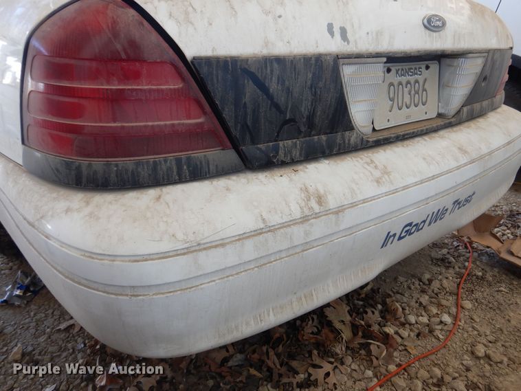 image for item LT9612 2008 Ford Crown Victoria Police Interceptor