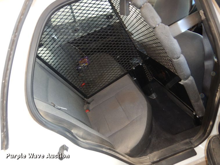 image for item LT9612 2008 Ford Crown Victoria Police Interceptor