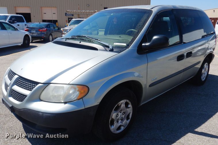 image for item LT9613 2003 Dodge Caravan  van