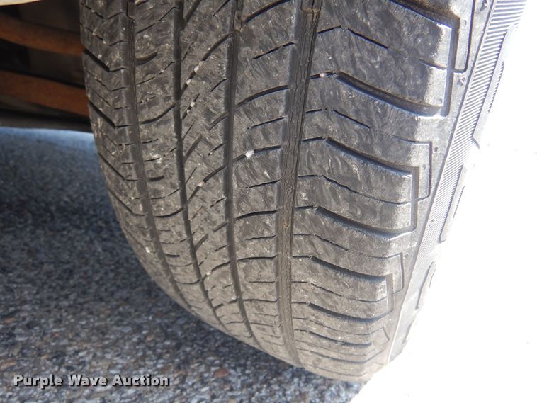 image for item LT9613 2003 Dodge Caravan  van