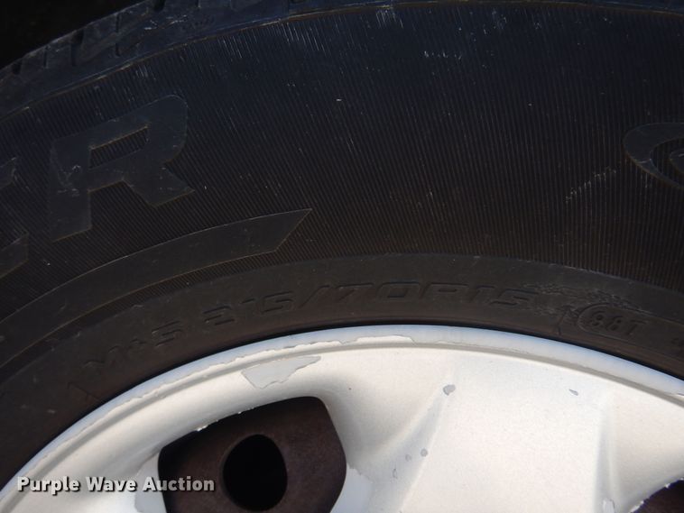 image for item LT9613 2003 Dodge Caravan  van