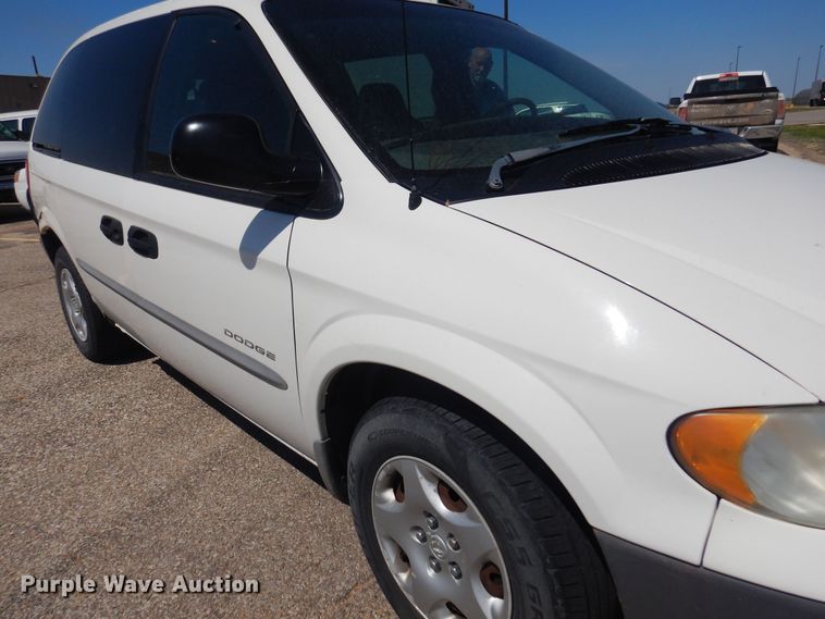 image for item LT9614 2001 Dodge Caravan  van