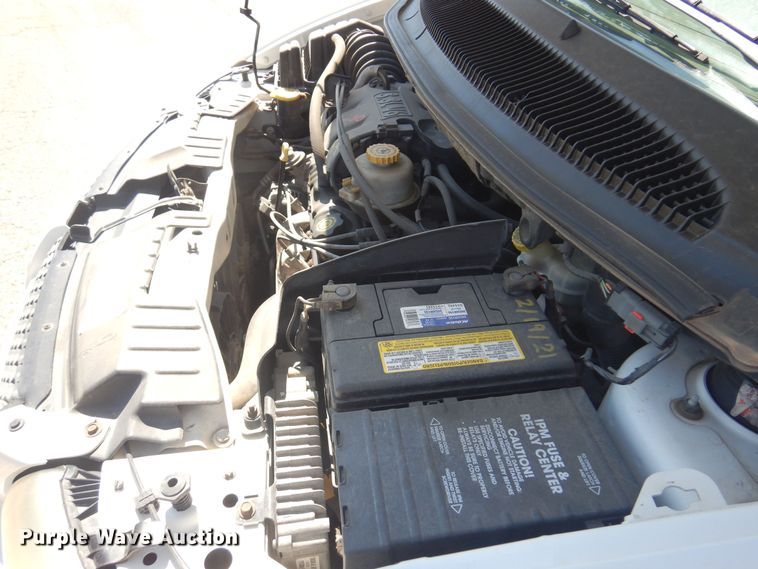 image for item LT9614 2001 Dodge Caravan  van