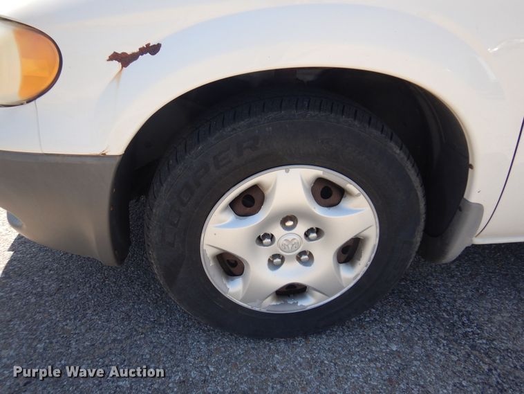 image for item LT9614 2001 Dodge Caravan  van