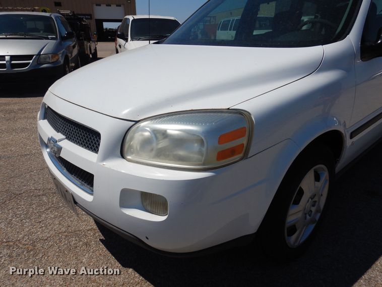 image for item LT9615 2008 Chevrolet Uplander  van