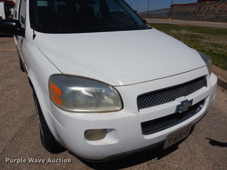 image for item LT9615 2008 Chevrolet Uplander  van