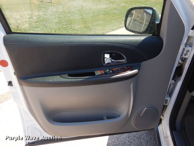 image for item LT9615 2008 Chevrolet Uplander  van