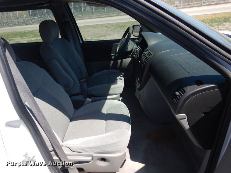 image for item LT9615 2008 Chevrolet Uplander  van