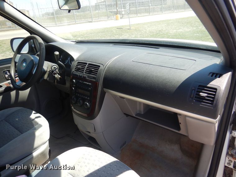 image for item LT9615 2008 Chevrolet Uplander  van