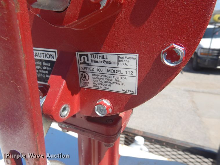 image for item LT9616 2000  Ford F350 Super Duty  Crew Cab flatbed pickup truck