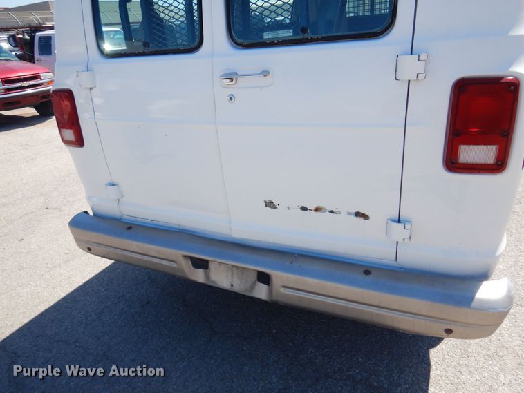 image for item LT9617 1991 Dodge Ram Wagon 350  van