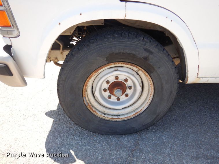 image for item LT9617 1991 Dodge Ram Wagon 350  van