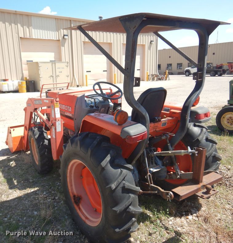 image for item LT9618 Kubota L3300  MFWD tractor