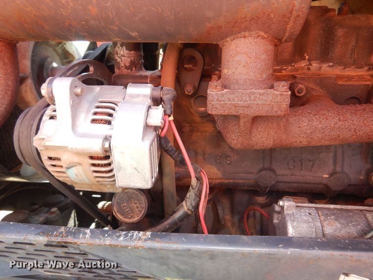 image for item LT9618 Kubota L3300  MFWD tractor