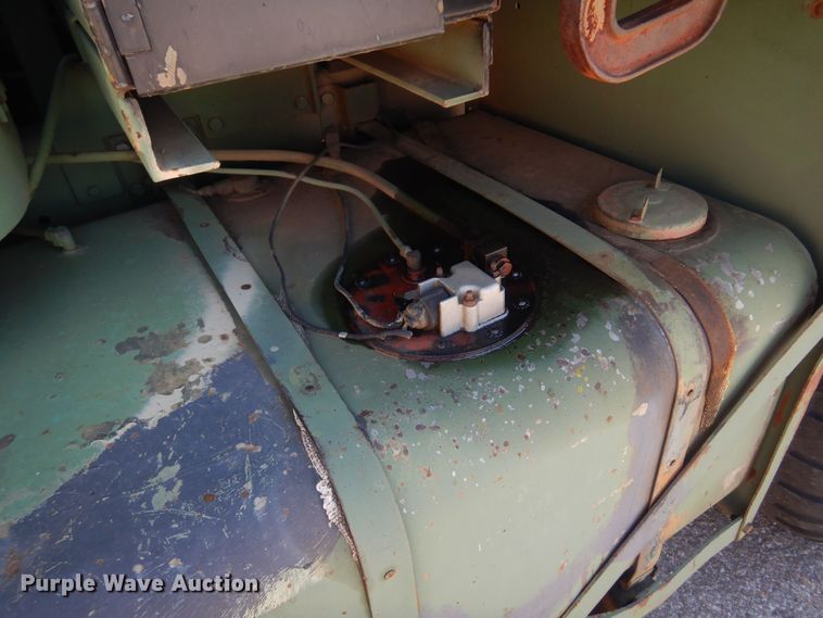 image for item LT9619 1967 Kaiser M5142  dump truck