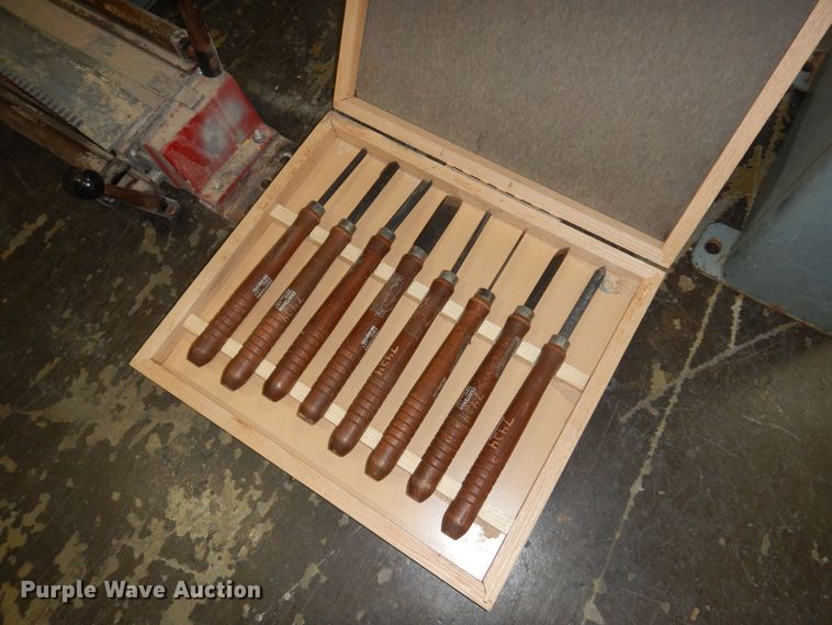 image for item LT9621 Delta  lathe