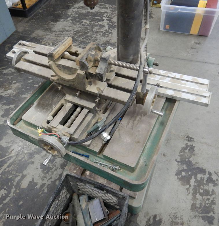 image for item LT9622 Grizzly  drill press