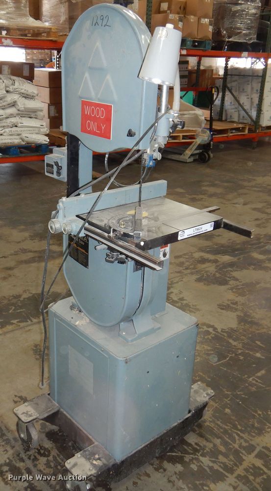 image for item LT9624 Delta  bandsaw
