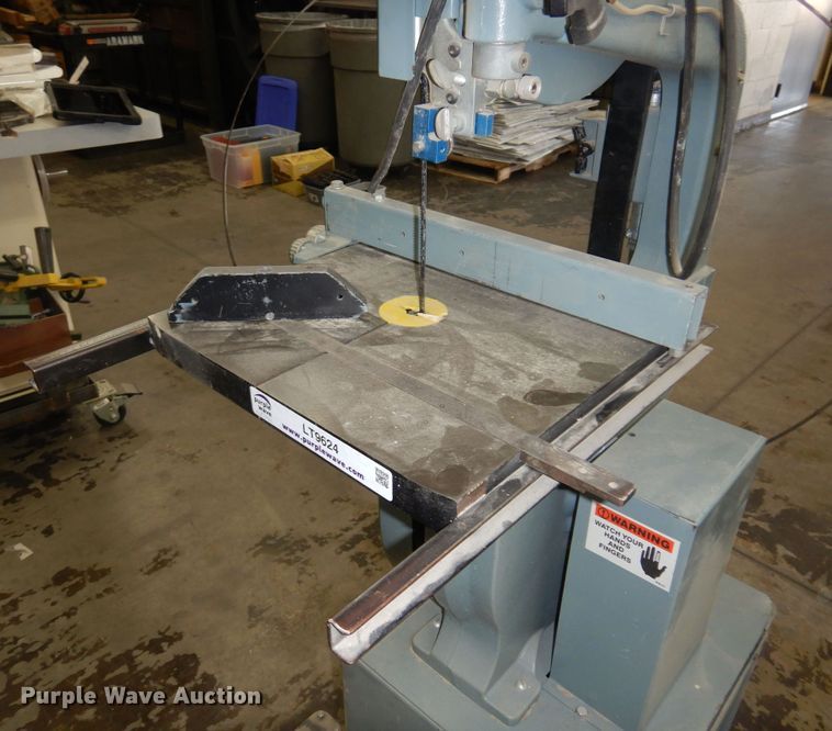 image for item LT9624 Delta  bandsaw