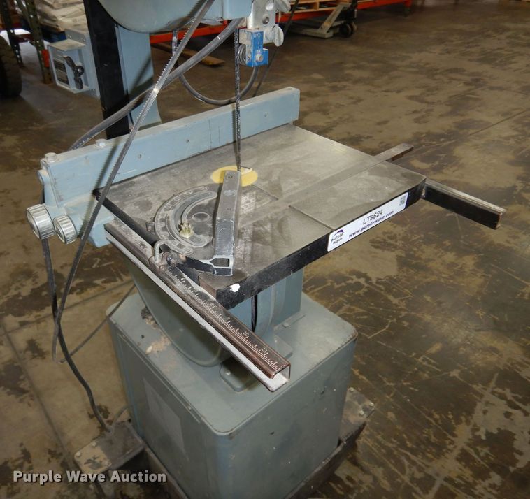image for item LT9624 Delta  bandsaw