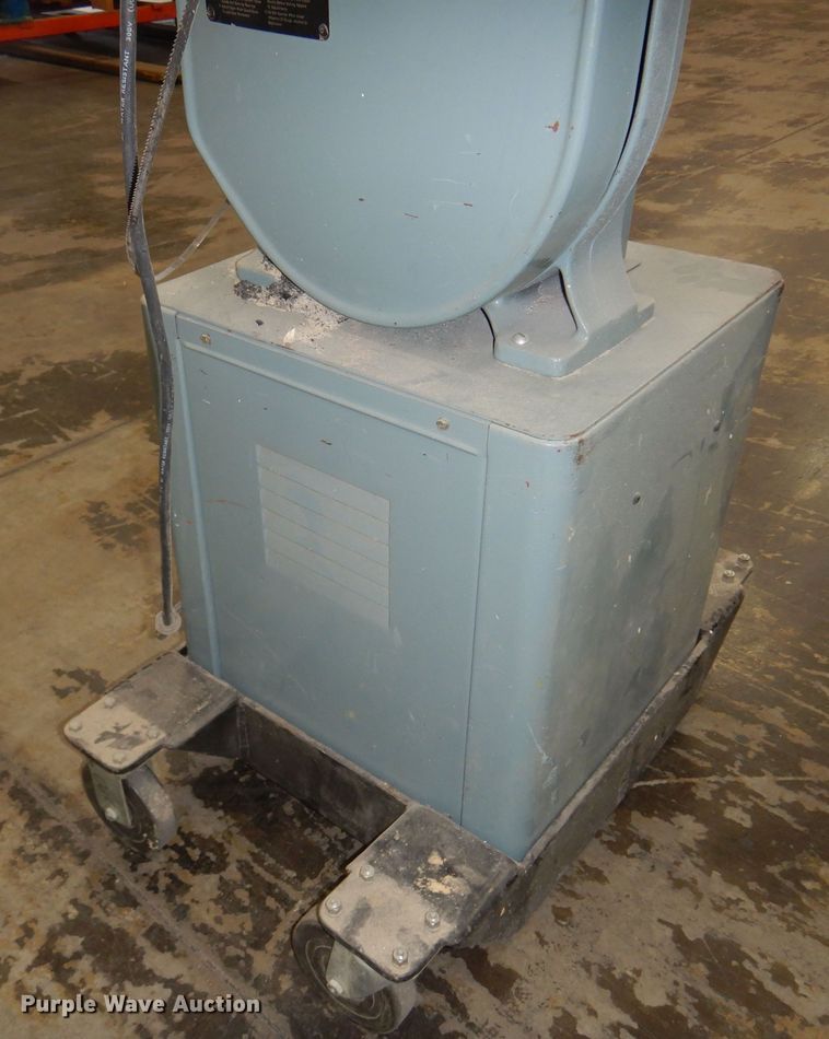 image for item LT9624 Delta  bandsaw