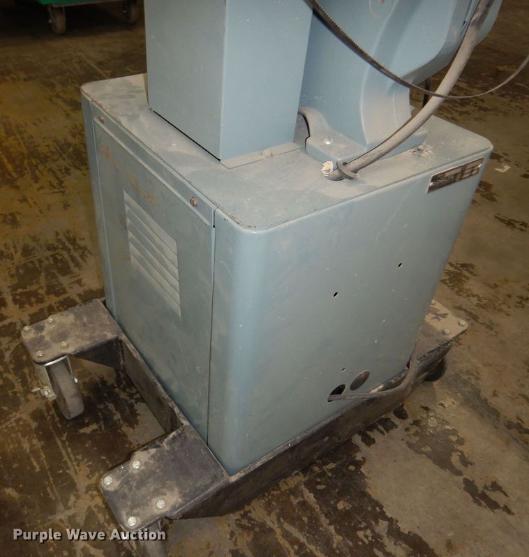 image for item LT9624 Delta  bandsaw