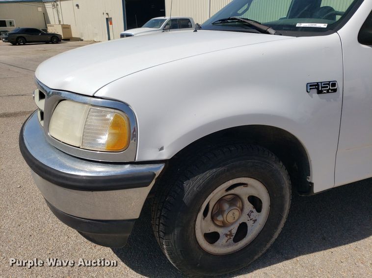 image for item LT9708 1997 Ford F150  pickup truck