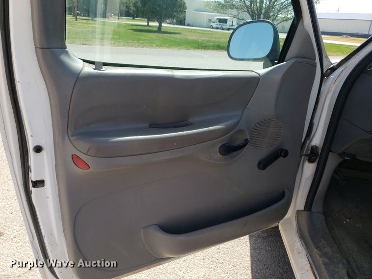 image for item LT9708 1997 Ford F150  pickup truck