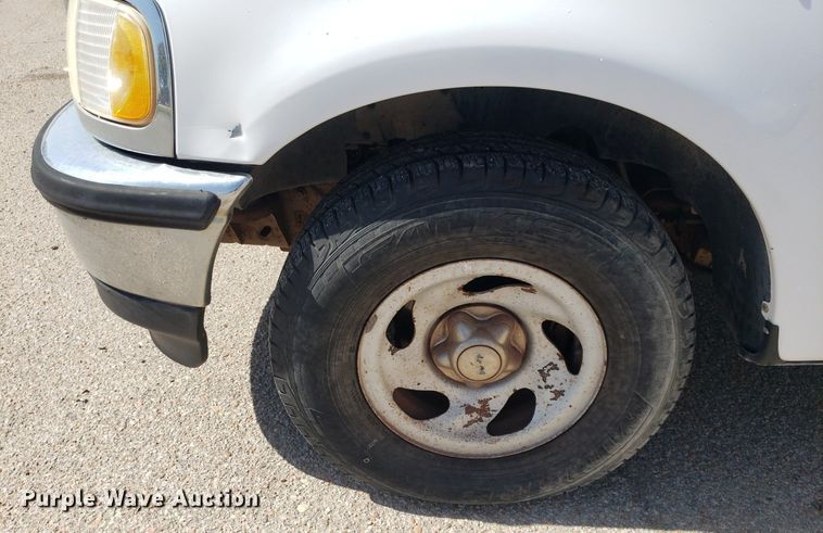 image for item LT9708 1997 Ford F150  pickup truck