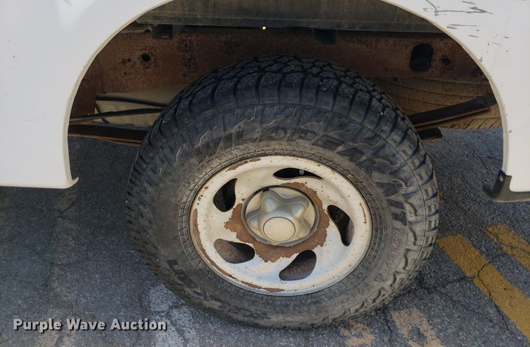 image for item LT9708 1997 Ford F150  pickup truck