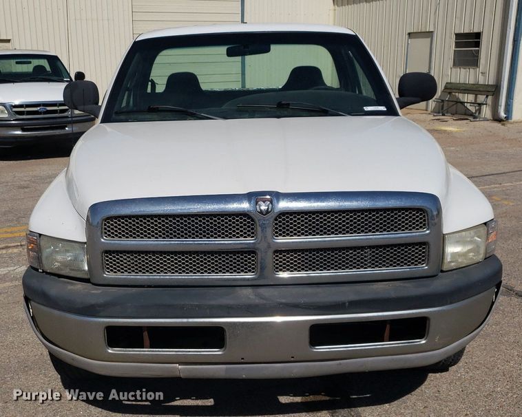 image for item LT9709 1999 Dodge Ram 2500  pickup truck