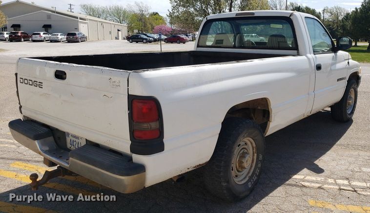 image for item LT9709 1999 Dodge Ram 2500  pickup truck