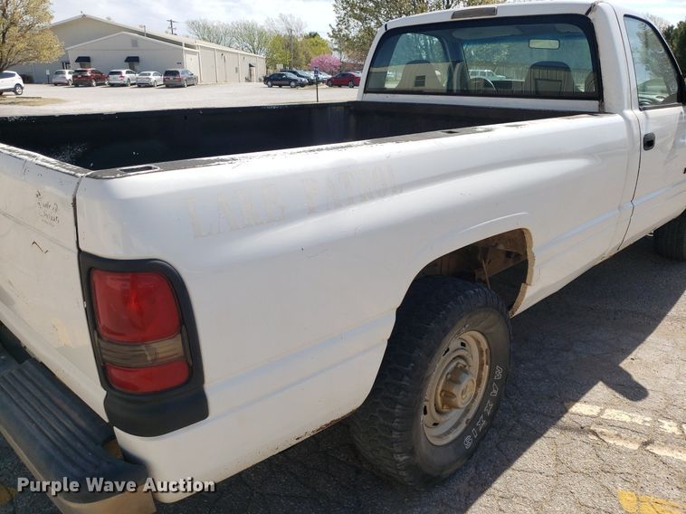 image for item LT9709 1999 Dodge Ram 2500  pickup truck