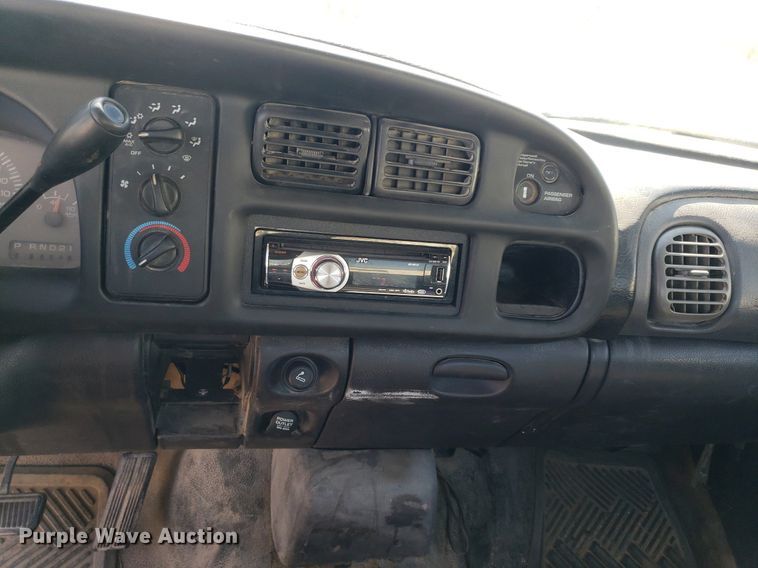 image for item LT9709 1999 Dodge Ram 2500  pickup truck