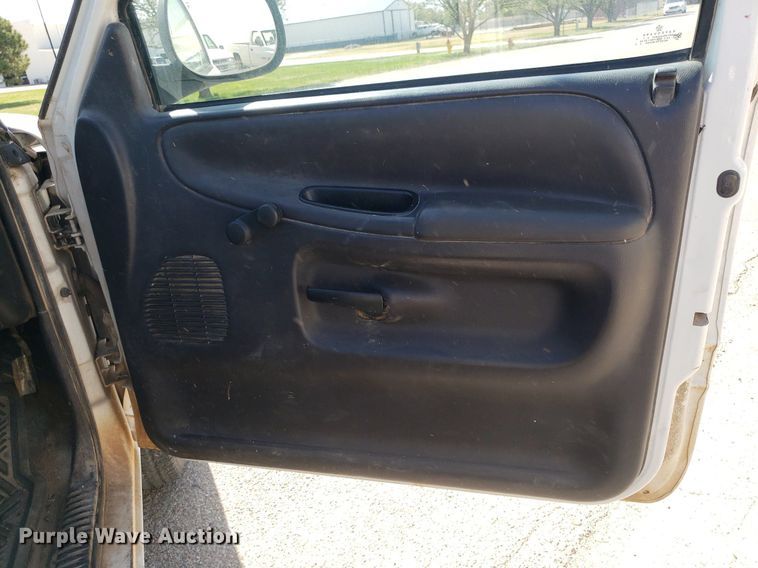 image for item LT9709 1999 Dodge Ram 2500  pickup truck