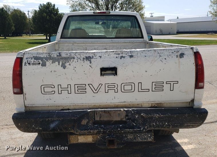 image for item LT9710 1995 Chevrolet C2500HD  pickup truck