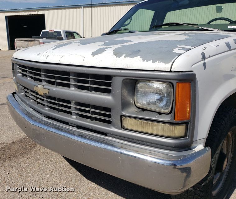 image for item LT9710 1995 Chevrolet C2500HD  pickup truck